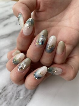 キラリ(Kirari)/ゴージャスニュアンスネイル