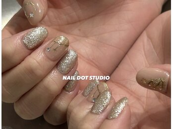 ネイルドットスタジオ 堺筋本町(NAIL DOT STUDIO)/クリスマスネイル