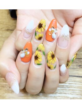 ひまわりネイル！ビタミンカラー