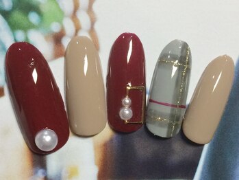 ネイルサロン リリオ(Nail Salon Ririo)/グレンチェック柄ネイル