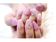 リーヴェ(Riebe)/チークネイル