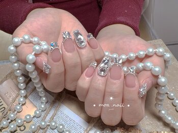 モアネイル 新宿/