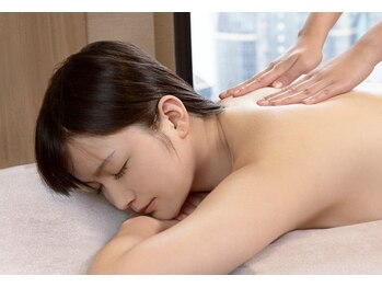 長寿堂 東洋整体院/女性限定◆デコルテアロマケア