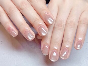 アスー(Aswy.)の写真/【enoi取扱店】シンプルだけど上品で大人可愛いデザイン♪お仕事などで派手なネイルができない方にも◎