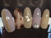 ネイルサロン リリオ(Nail Salon Ririo)/大人可愛いアートネイル