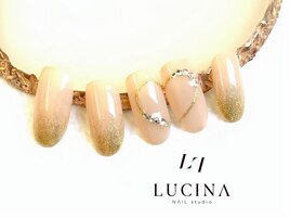 I-154 大人上品ベージュネイル