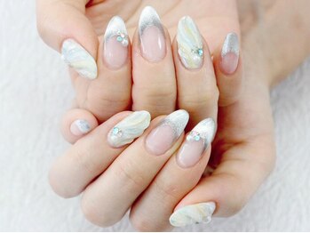 グラシア 赤羽店(GRACIA)の写真/【繊細なアートでトレンド感溢れる理想の指先へ♪】お好みのカラーに変更可能です◎通常¥9880→¥8980