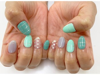 リンク(Rinc)/ミントカラーネイル