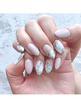 ラティアム 鈴鹿店(LaTiam)/大理石風ネイル♪