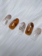 ミテソロ(mi tesoro)/2024年10月定額ネイル 7700