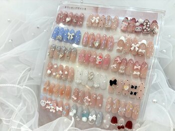 エモナネイル 博多駅前(Emona Nail)の写真/《キラキラワンホン/韓国ネイル》リボンやキャラクター等可愛いパーツを沢山ご用意◎大事なイベント前にも