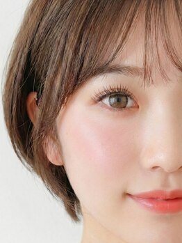 プリミエル(preMiel)の写真/付けたての美しさが続く特殊技術◎フワッとキレイな扇形で、バラつき知らずの理想的なお目元をキープ♪