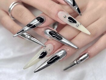 ルビーネイル 名古屋栄店(RUBY NAIL)の写真/丁寧な仕上げで美しさが長く続くネイル♪スカルプを使った華やかなネイルで指先に彩りを☆【栄ネイル】