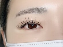 ダブルフラットとバインドロックの違いは？理想の濃さ・仕上がりで選ぶ