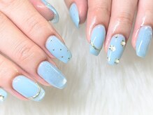 ビースタジオ アクト(B-studio A.c.t.)/大人ネイル