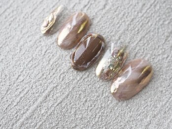 カトルナフ(quatre fois neuf)/大人ピンクの大理石風アート