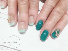 アシンメトリーネイル