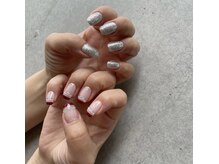 リルム(Relum)/左右非対称ネイル！