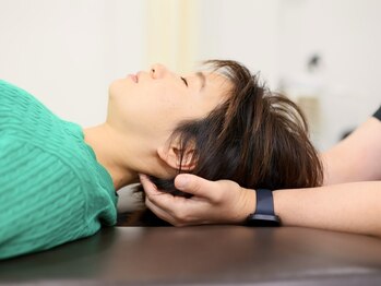 中京こじま整骨院の写真/デスクワークなどによる、慢性的な首・肩こりに持続的効果を実感！【上半身集中整体　初回60分3500円】