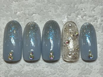 ネイルアンドアイラッシュ ネネ/マグネット フレンチ ストーン