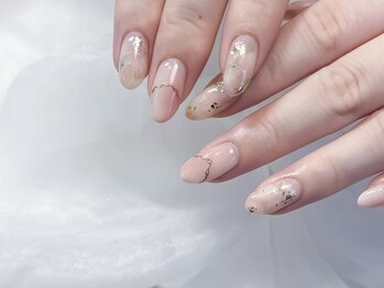 桜ニュアンスネイル