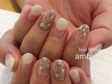 ネイルスタジオ アンビエント 表町店(Nail Studio ambient)/ヒョウ柄と丸フレンチ