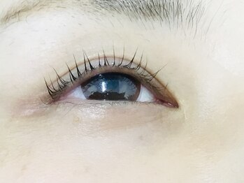 ルマリノの写真/【美容師免許保有】パリジェンヌラッシュリフト￥3,800◎あなたの理想のお目元を叶えます♪