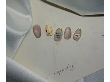 メイリーネイル(Maylie Nail)/月限定　らく描きネイル♪