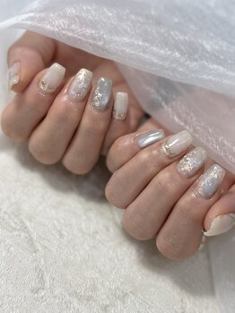ネイルリュンヌ(nail lune)/淡くて儚いマグニュアンス