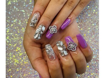 クイーン(Queen)/ワンカラーネイル