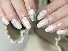 ラクネイル 浦和店(raku nail)/ホワイト×雪　ニュアンス