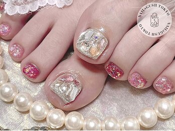 ネイルズガッシュ 川崎店(NAILsGUSH)の写真/フットネイルを始める方が増えます♪マグネットやアートも！イベントや旅行前にもおすすめ★