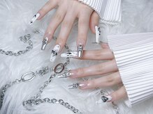 ユン(Yun)/ミラーネイル