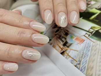 ワンカラーちょぴっとアート