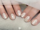 ホワイトの上品オーロラネイル♪