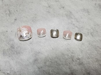 ジュリネイル(JULIE NAIL)/【FOOT】お花ネイル