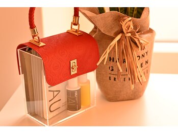 リスキン(Re:Skin)/内装