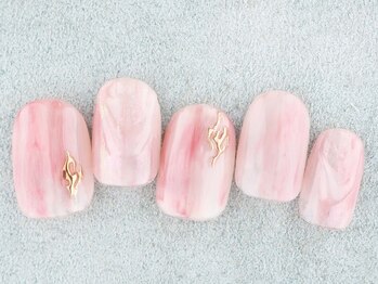 シンプルオフィスデザイン