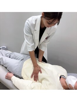 ソルナ ウメダ(Soluna UMEDA)の写真/理想のスタイルへ!骨膜リリース整体で代謝UP!太りにくく、痩せやすい身体を整える★
