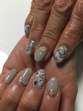 ディアネイル(Dear Nail)/ダイタイ柄ネイル