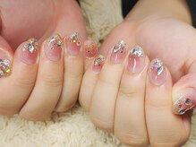 ミリ(mili)/アート90分コースでチーク&ラメ