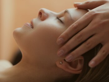 スロー(slow.)の写真/目の疲れ/頭痛/首こり肩こりの方にオススメ!至福のドライヘッドスパで緊張をほぐし、リラックス♪