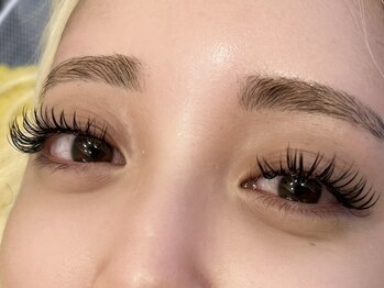 SIAA nail＆eye 新宿【シア】パラジェル/フィルイン/まつげパーマ【３/１～(予定)】の写真/【韓国直輸入商材使用】束感アイドルまつげ×マスカラパーマ★個室空間で叶える理想の似合わせデザイン♪