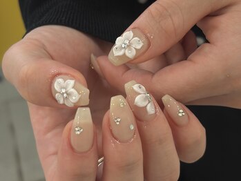 ジェミーネイル イケブクロ(Jemiy nail ikebukuro)の写真/【 Trend collection￥6000】大好評！流行のネイルが楽しめる♪カラー変更◎[池袋/パラジェル]