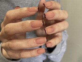 スキニーフレンチシンプルネイル