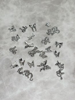 メタリックパーツ各種