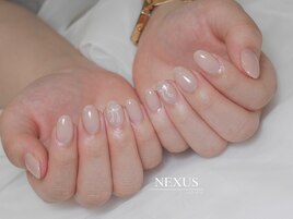 透明感ベージュネイル