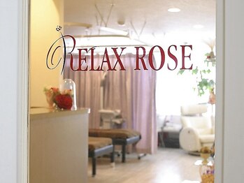 ローズ(Rose)/サロン入口ビル３F [都立大学]