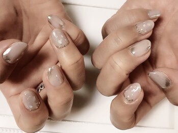 アンボワーズ(Amboise)/ニュアンスネイル