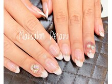 デジャヴ(Dejavu)/ミラーラインのフレンチネイル